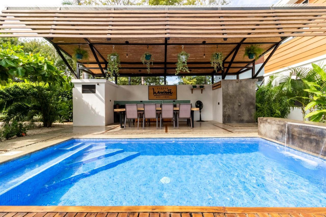 Little Hawaii Avellanas Guest house